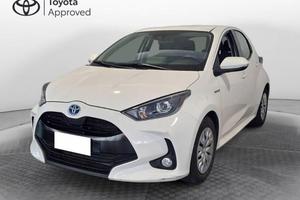 Toyota Yaris 1.5 hybrid Business