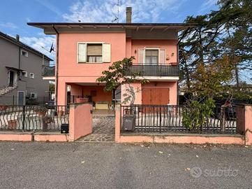 VILLA SINGOLA A CESENATICO