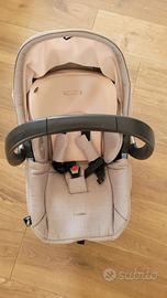 ovetto peg perego mon amore con base isofix