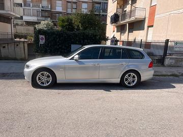 BMW 318d anno 2009