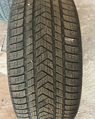Pneumatici Pirelli