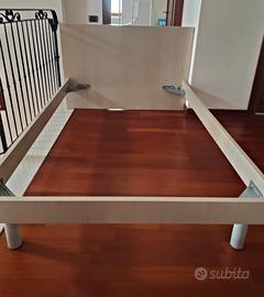 Letto completo di rete e materasso 