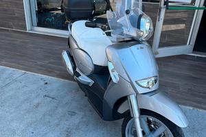 Aprilia Scarabeo 250