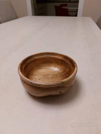 ciotola in legno di noce 