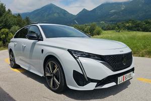 Peugeot 308 SW Hybrid 225 GT