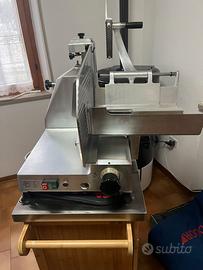 Affettatrice professionale lama da cm 30