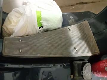 Tappetino centrale vespa pk