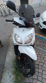 Yamaha Xenter 125