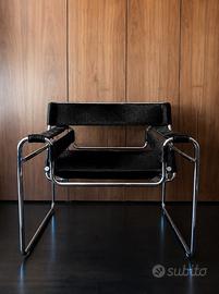 KNOLL poltrona Wassily in pelo nero NUOVA