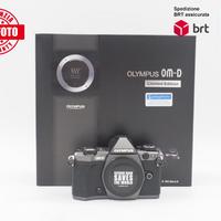 Olympus OM-D E-M5 II