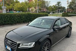 Audi A8 3.0 V6