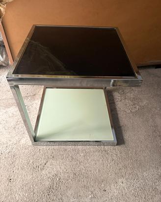 Tavolino in vetro e acciaio