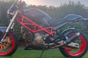 Ducati Monster 1000s i.e. 2005