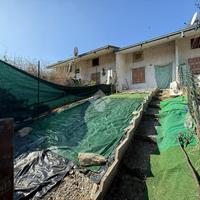 VILLA A SCHIERA A VAL DI CHY