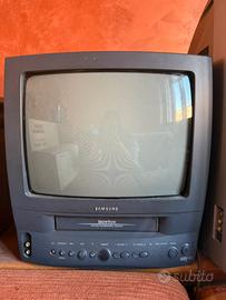 TV Samsung CRT con videoregistratore vintage