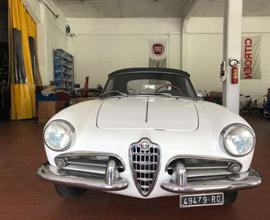 Alfa Romeo Giulietta SPIDER CON HARD TOP PININFARI