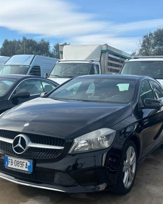 Mercedes-benz A 180 d Premium 2016