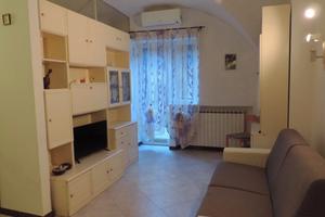 Bilocale a Spotorno a 100 mt dal mare