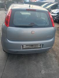 Baule / portellone posteriore fiat grande punto an