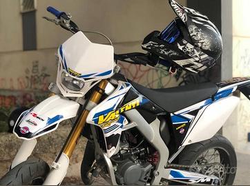 Suzuki Valenti SM50