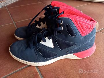 Scarpe da basket taglia 42