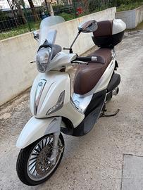Piaggio Beverly 300 i.e.