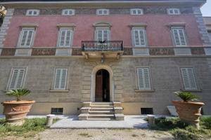 4 locali uso ufficio ristrutturato