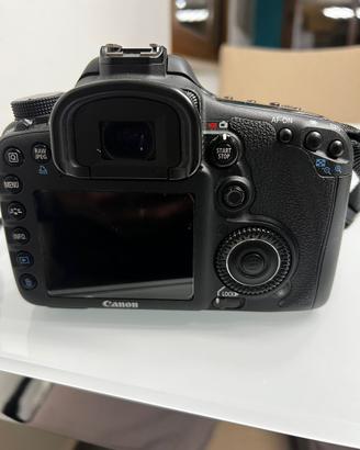 Canon Eos 7D obbiettivi, filtri, trepiede e zaino