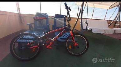 Bicicletta bmx