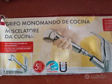 miscelatore cucina con doccia