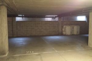 Posto auto coperto 18m^2 Campi Bisenzio
