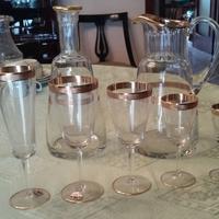 Set bicchieri in cristallo con bordo color oro