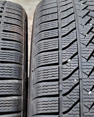 gomme da neve 215 55 18