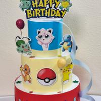 torta finta scenografica ispirata al mondo Pokémon
