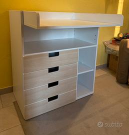Fasciatoio Scrivania IKEA in perfette condizioni