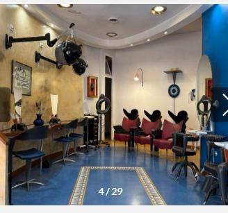 LOCALE COMMERCIALE a Frascati - Zona: C