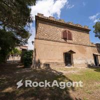 CASALE STORICO AD ALGHERO UN'OASI VERDE IN CITTA