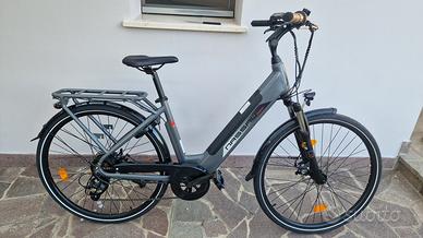 ebike city 28 pollici elettrica bafang 250w 36v 