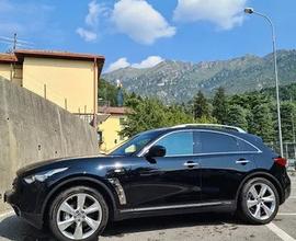 Infiniti fx - 2011