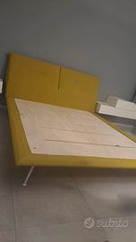 Letto matrimoniale