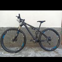 MTB CUBE AMS 720