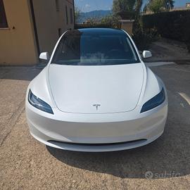 Tesla Model 3 Highland