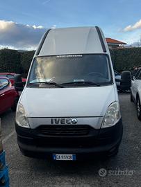 Iveco daily 35 c 13 gemellato tetto alto