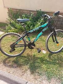 Regalata 30€ bici mtb bambino 9-12 anni 26 cm 