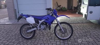 YAMAHA DT 50