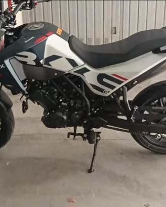 Benelli BKX 125 S "PROMO"