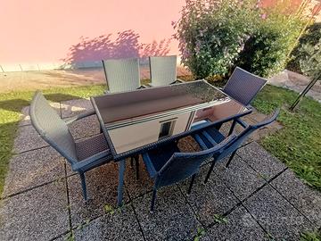 Tavolo da giardino con 6 sedie