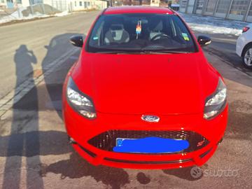 Ford focus ST MK3 2.0 250 CV