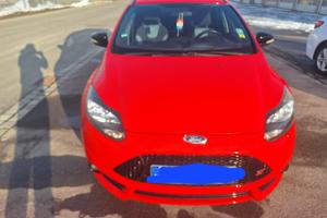 Ford focus ST MK3 2.0 250 CV