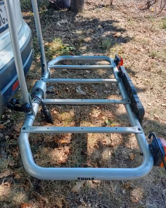 Bagagliera da gancio traino Thule EasyBase 949